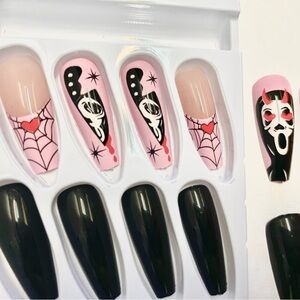 New, 22 pieces Halloween Nail Set Size M